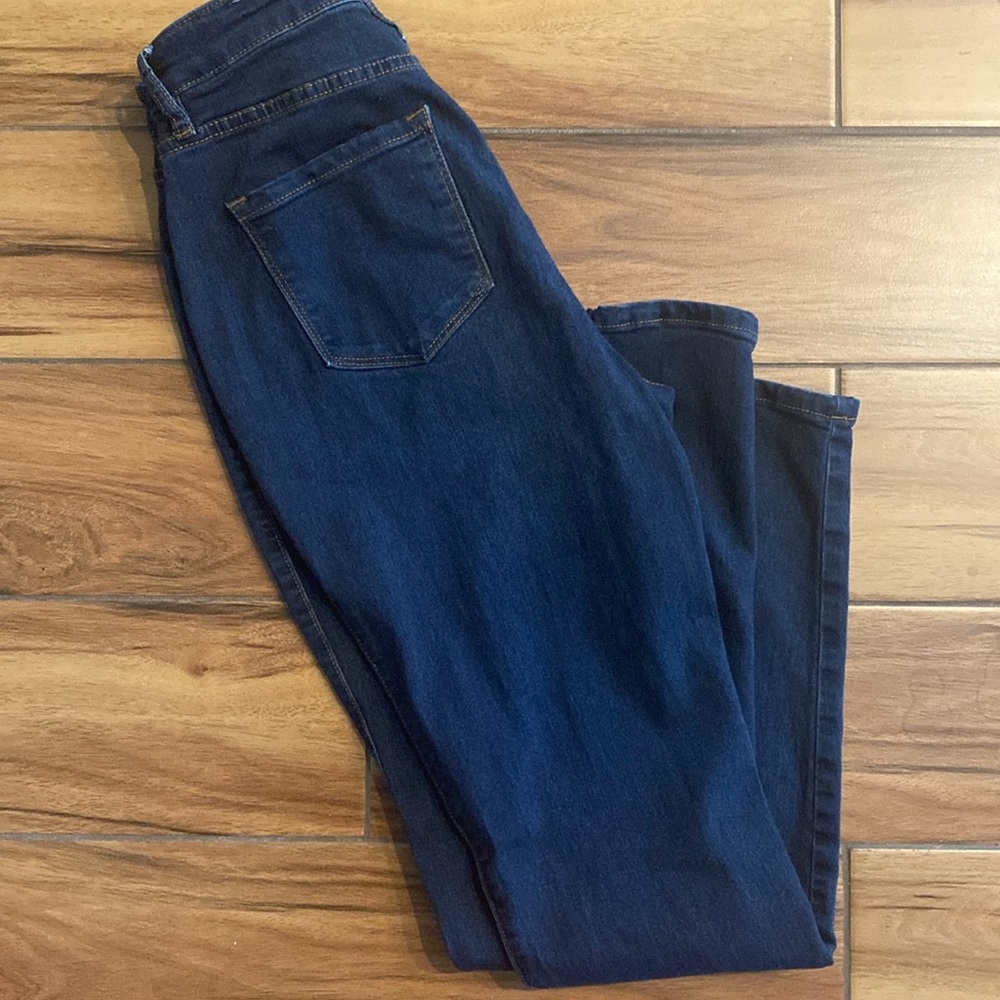 Jeans 👖! - Picture 4 of 4